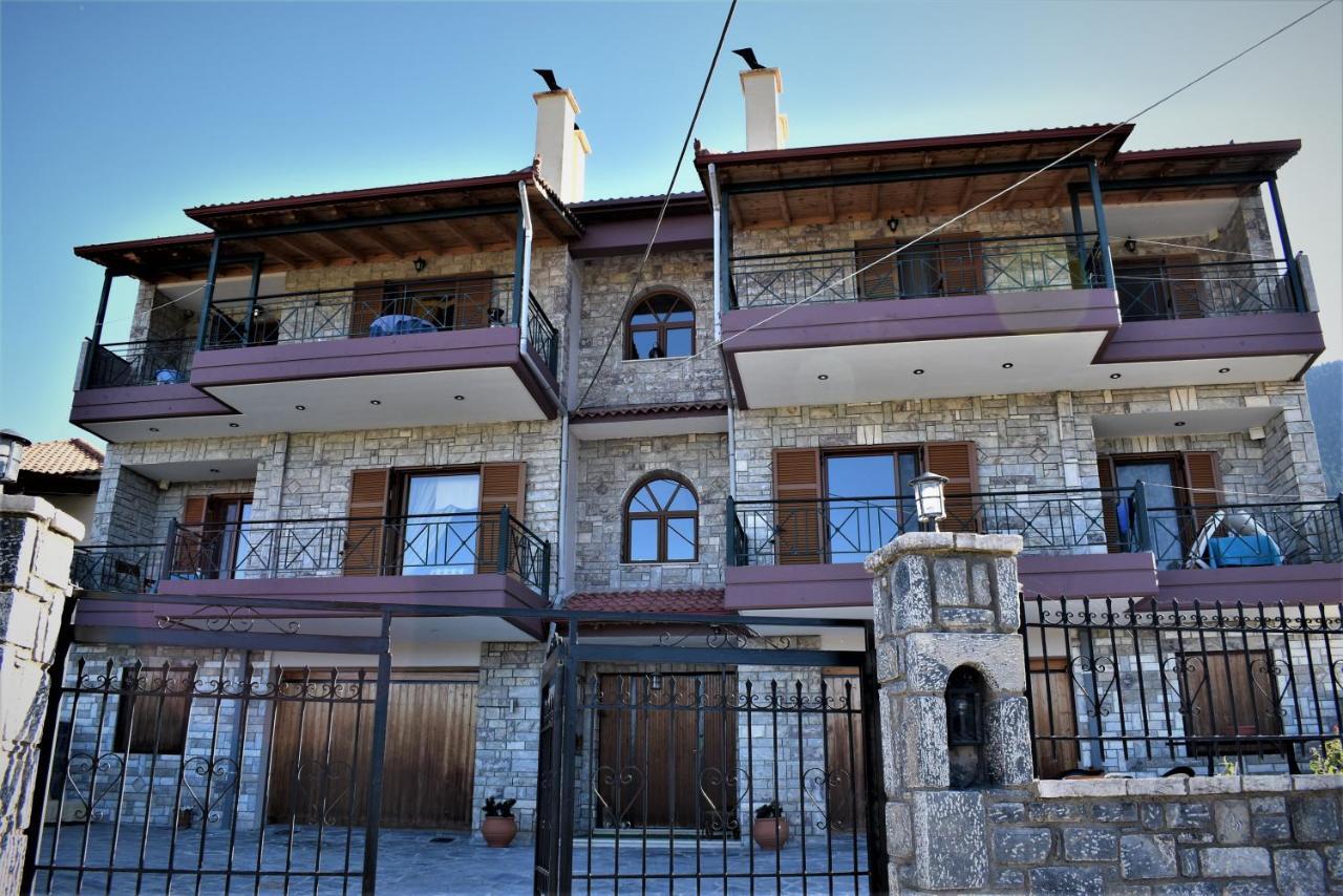 Mainades House Apartment Vytina Exterior photo