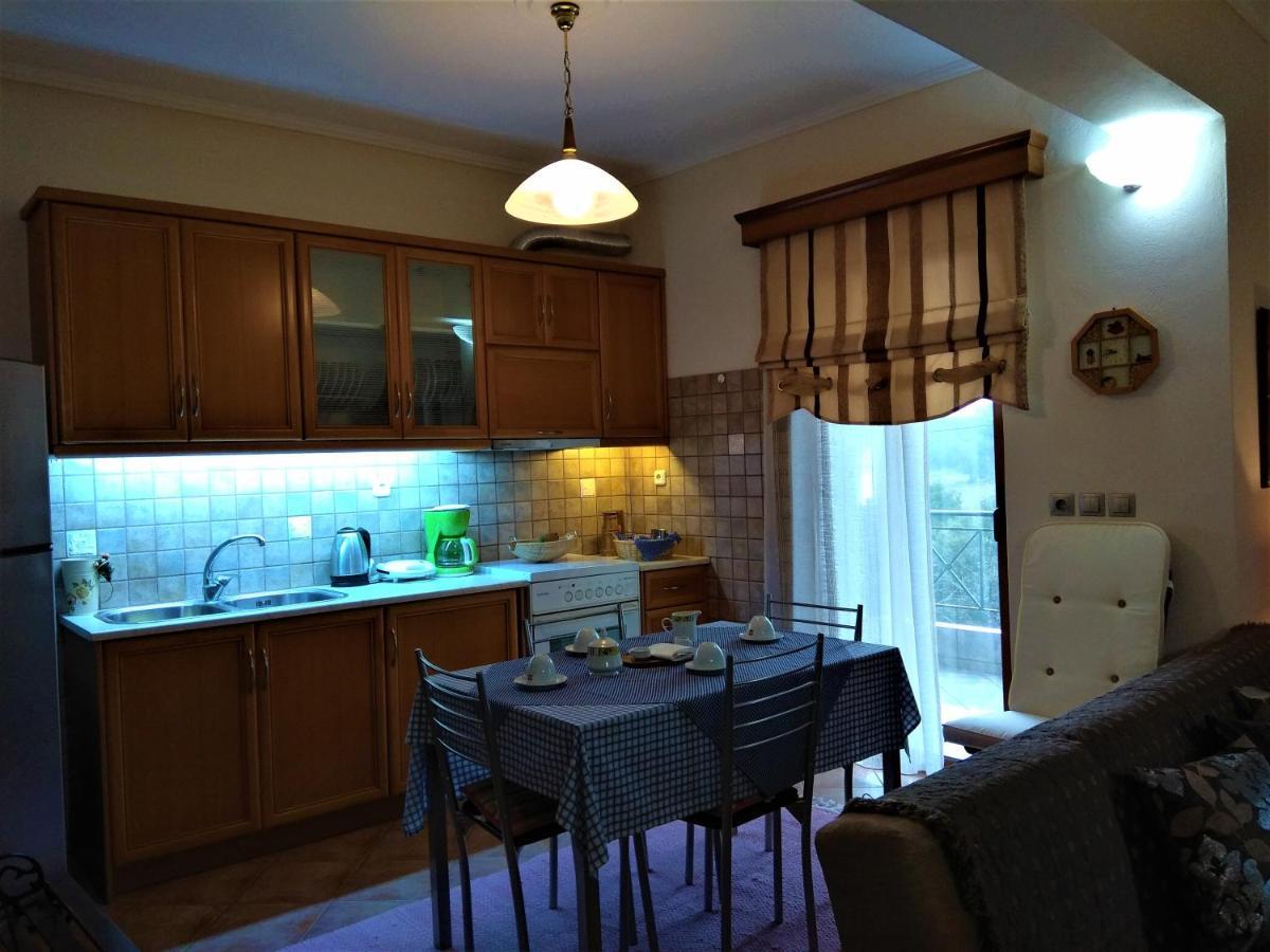 Mainades House Apartment Vytina Exterior photo